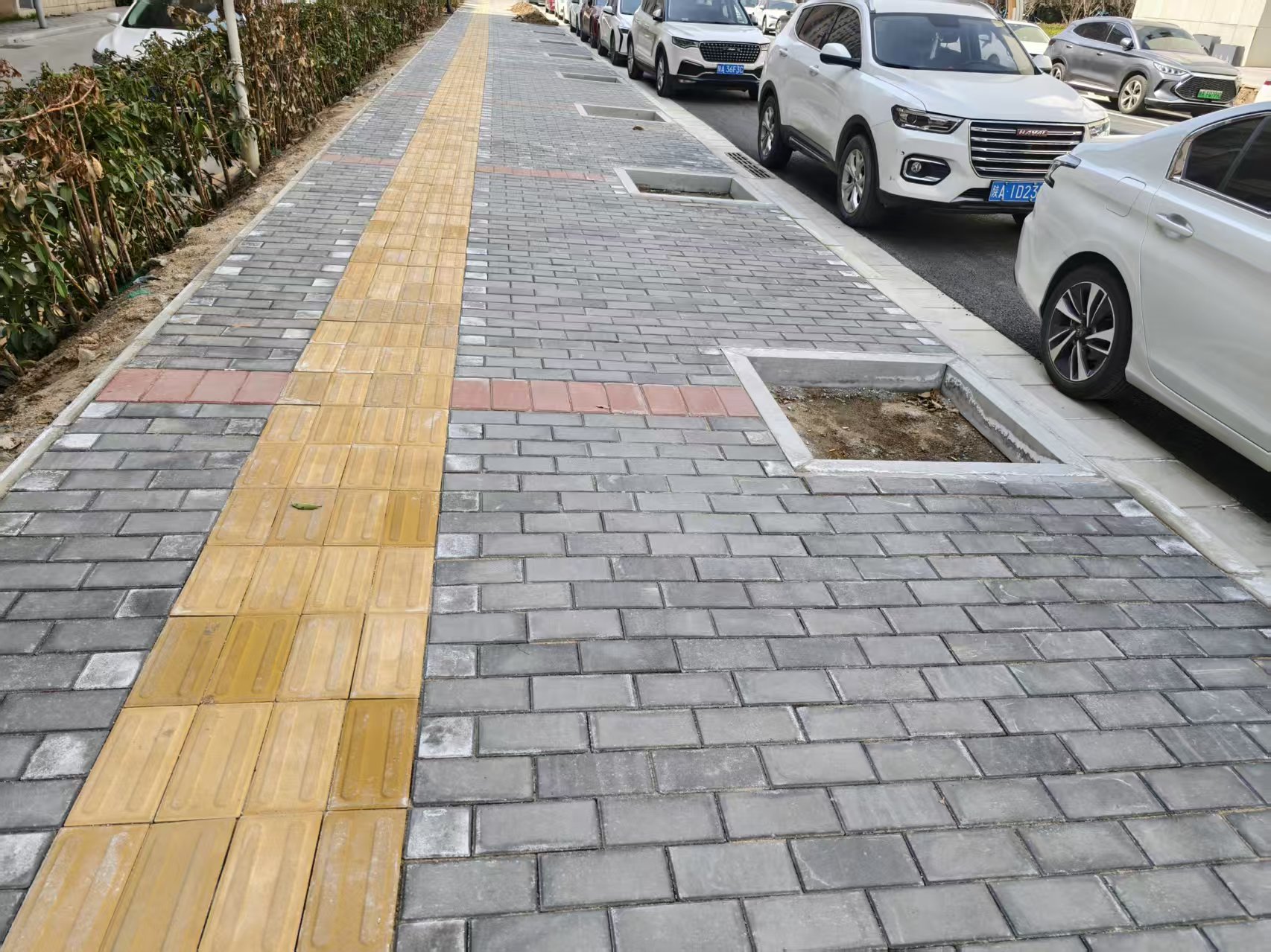 水泥路缘石案例